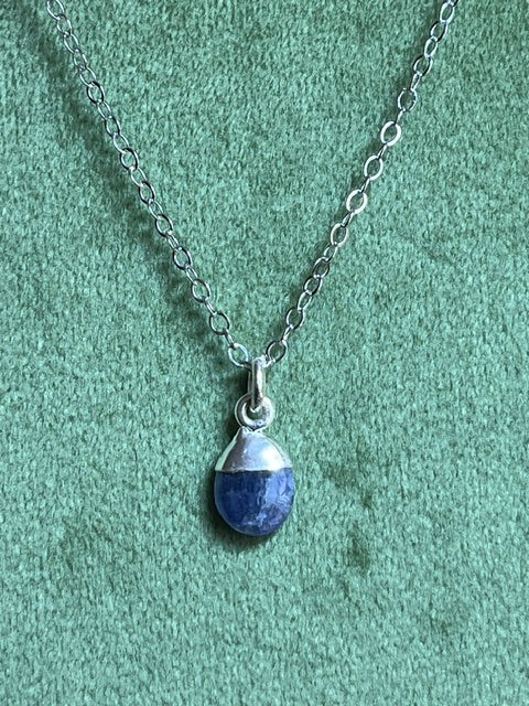 Tanzanite Tumblestone Pendant