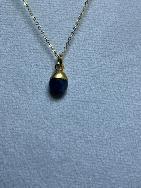 Sapphire Tumbelstone Pendant